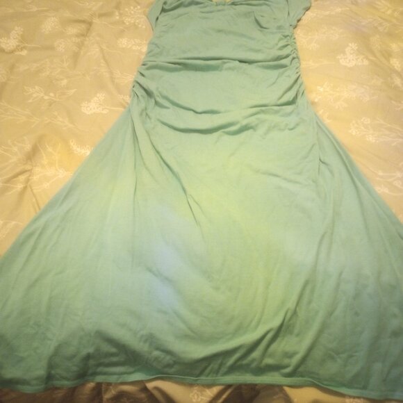 Max Studio halter dress ruched  elastic sides M light turquoise pre owned! - Picture 6 of 8